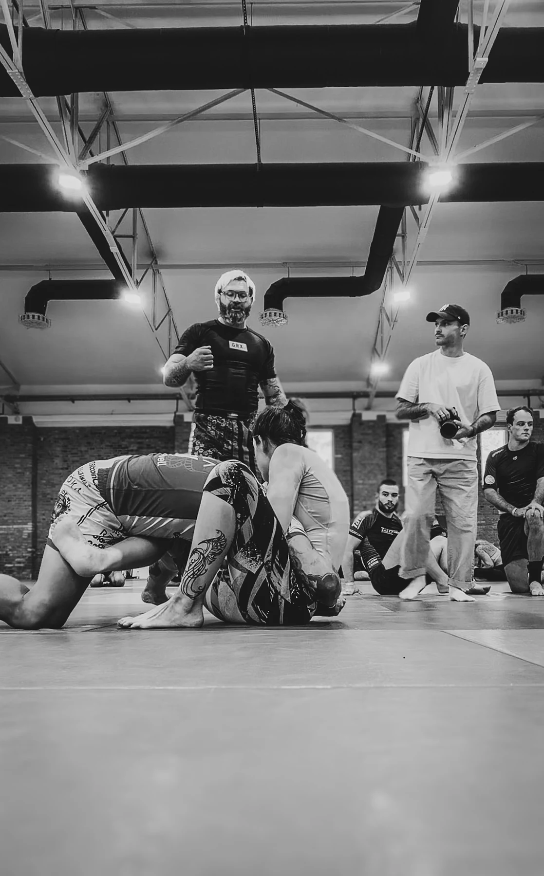 Instruction and drilling in No-Gi BJJ training